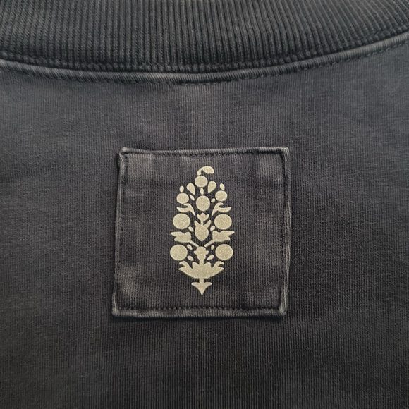 NWOT Free People Hot Shot Crossover Top in Midnight Navy - Picture 4 of 5